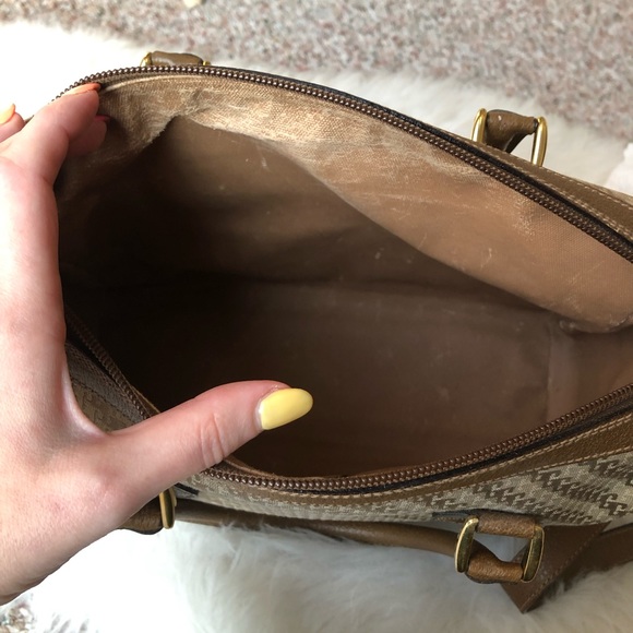 Authentic Gucci Monogram Jacquard - Picture 15 of 15